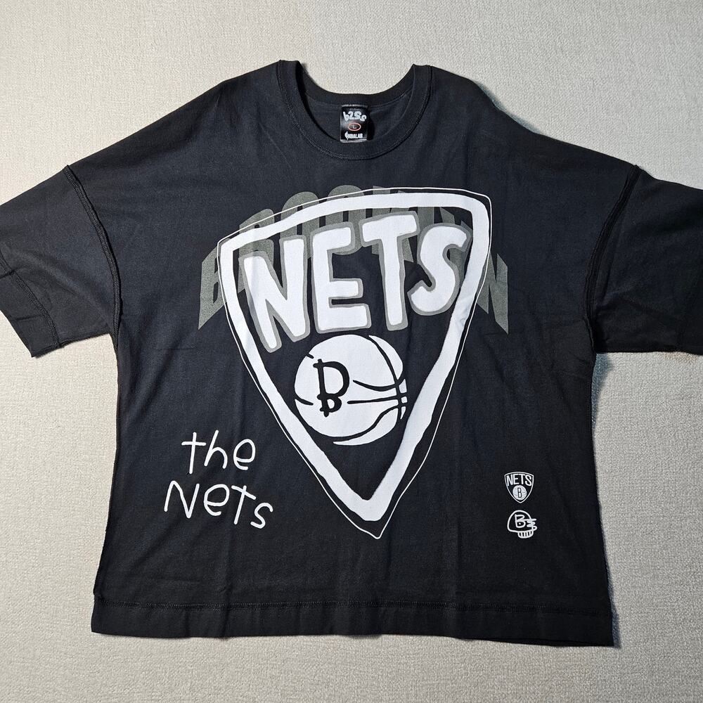 Shoe Palace Brooklyn Nets NBA Oversized Shirt Mens Large NWT Licensed